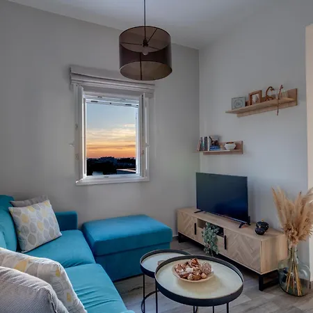 The Book * Mégas Yialós-Nítes