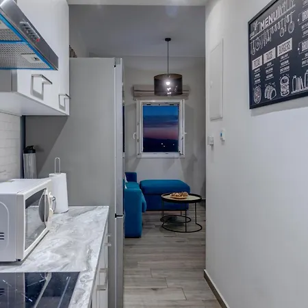 The Book Apartment Mégas Yialós-Nítes